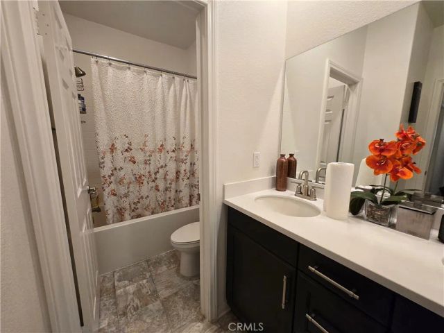 7900 Raincross Court, Riverside, CA 92507