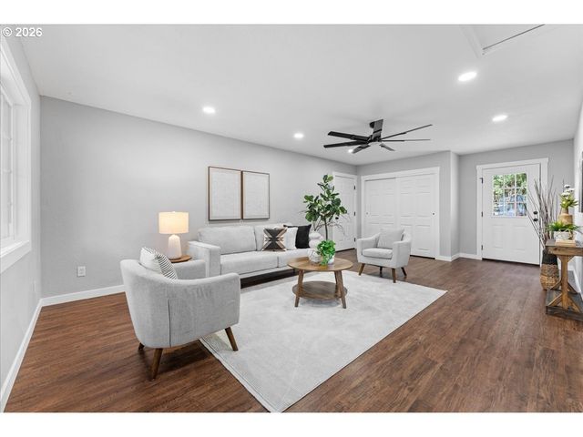 12875 Sw DALE Cir, Beaverton, OR 97008