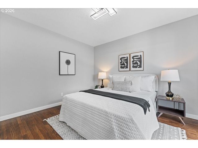 12875 Sw DALE Cir, Beaverton, OR 97008