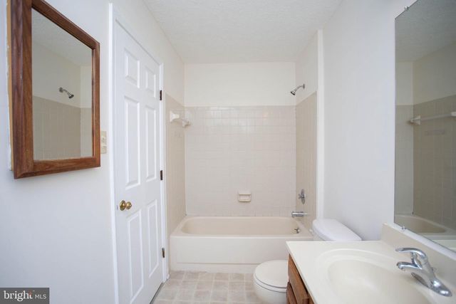 143 RAMBLING RD, Lumberton, NJ 08060