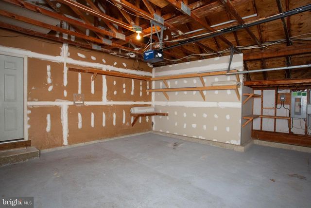143 RAMBLING RD, Lumberton, NJ 08060