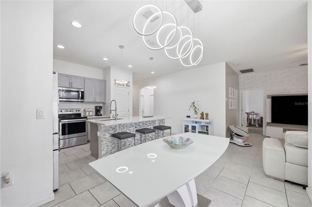 490 DISA DRIVE, Davenport, FL 33837