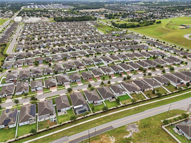 490 DISA DRIVE, Davenport, FL 33837