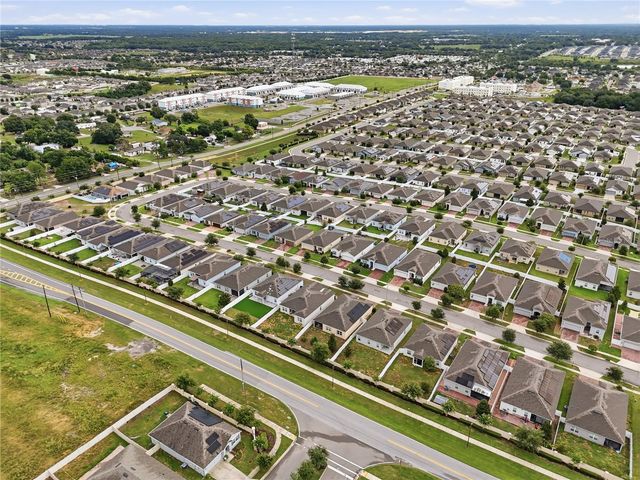 490 DISA DRIVE, Davenport, FL 33837
