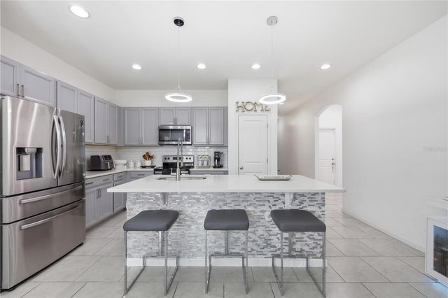 490 DISA DRIVE, Davenport, FL 33837