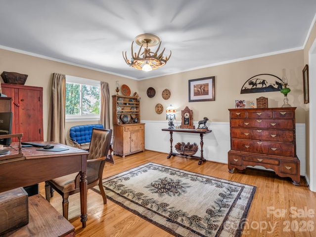 10 Deer Run Lane, Columbus, NC 28722