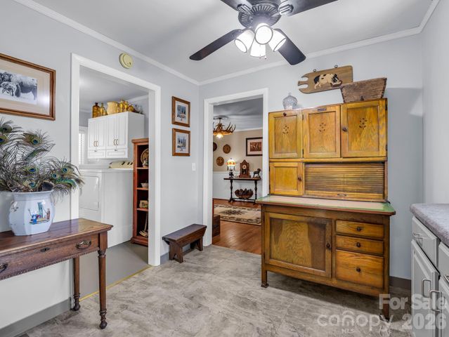 10 Deer Run Lane, Columbus, NC 28722