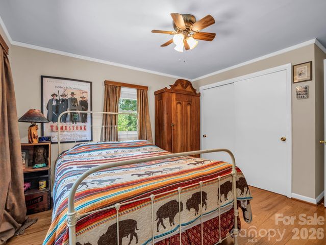 10 Deer Run Lane, Columbus, NC 28722