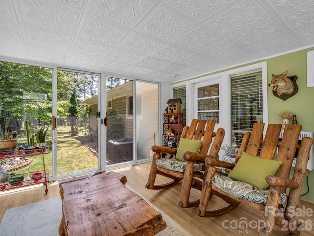 10 Deer Run Lane, Columbus, NC 28722