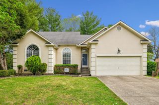 905 Split Oak Dr, Antioch, TN 37013