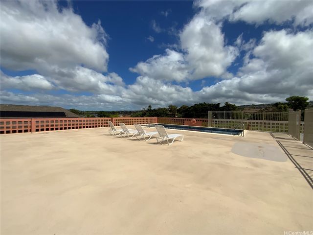 98-288 Kaonohi Street 2704, Aiea, HI 96701