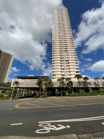 98-288 Kaonohi Street 2704, Aiea, HI 96701