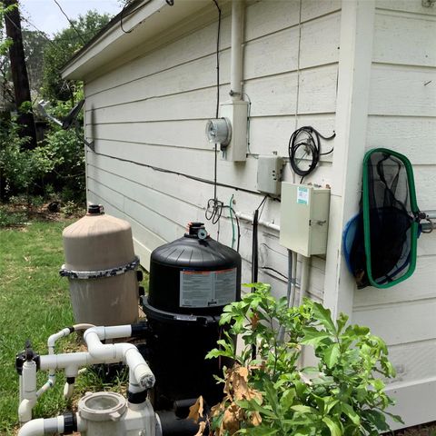 1011 Misty Lea Lane, Houston, TX 77090