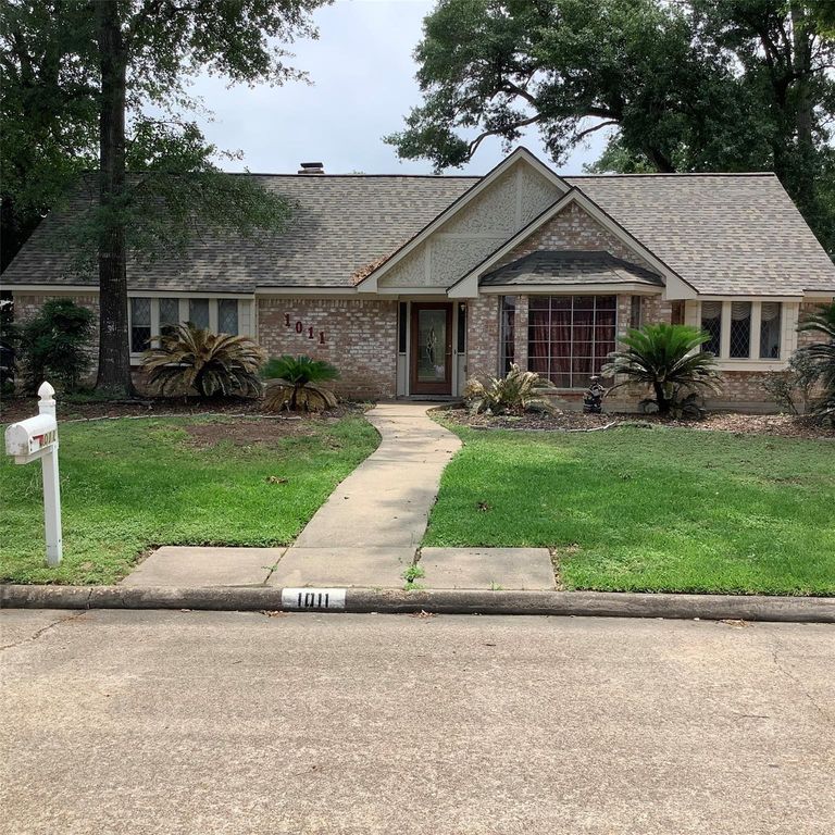 1011 Misty Lea Lane, Houston, TX 77090