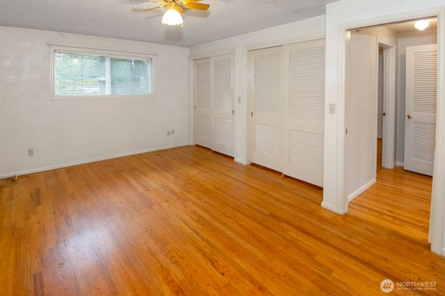 9318 Hipkins Road SW, Lakewood, WA 98498