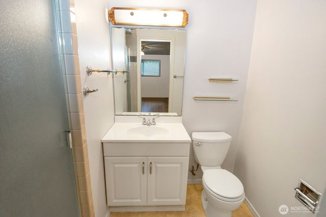 9318 Hipkins Road SW, Lakewood, WA 98498