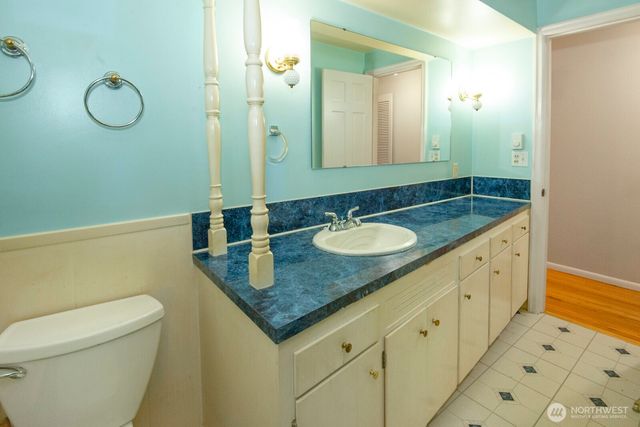 9318 Hipkins Road SW, Lakewood, WA 98498