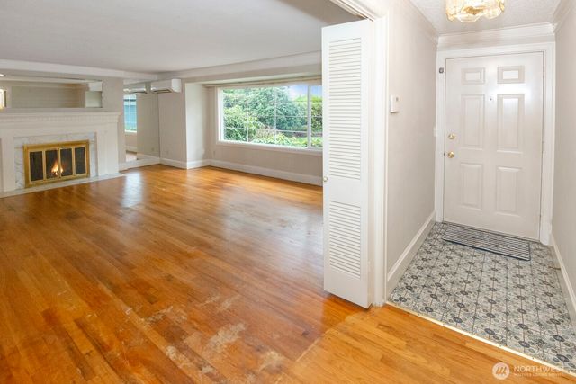 9318 Hipkins Road SW, Lakewood, WA 98498