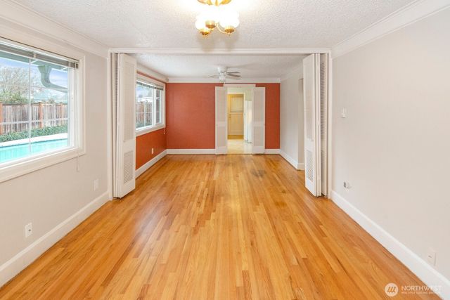 9318 Hipkins Road SW, Lakewood, WA 98498