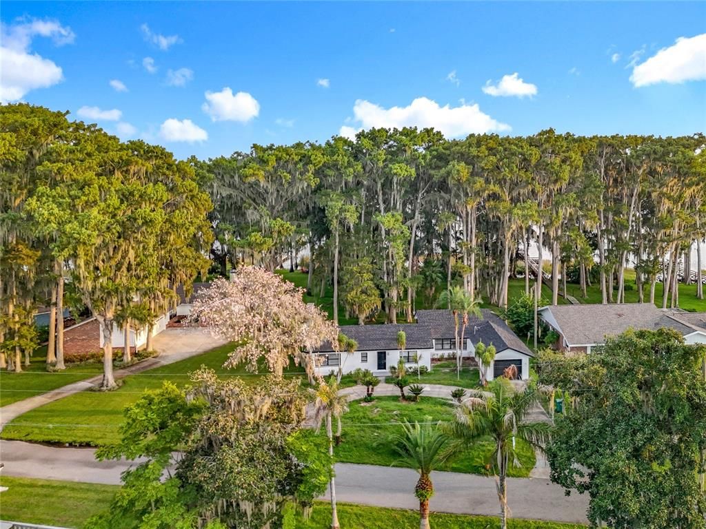 16 CYPRESS DRIVE, Eustis, FL 32726