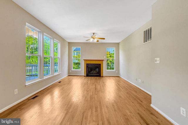 15540 WIGEON WAY, Woodbridge, VA 22191
