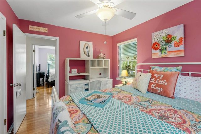 549 E Gulf Beach Drive, St George Islan, FL 32328