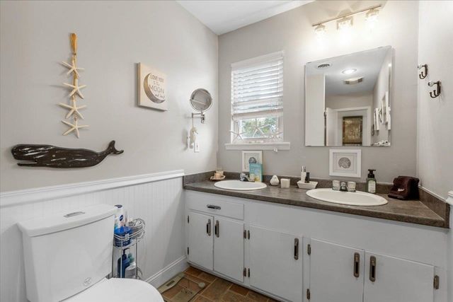 549 E Gulf Beach Drive, St George Islan, FL 32328