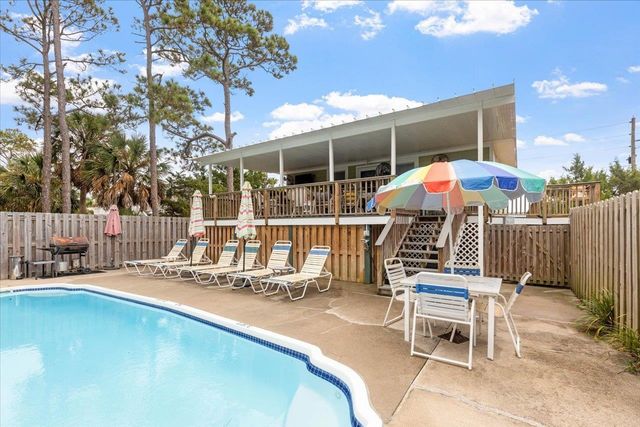 549 E Gulf Beach Drive, St George Islan, FL 32328