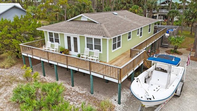 549 E Gulf Beach Drive, St George Islan, FL 32328