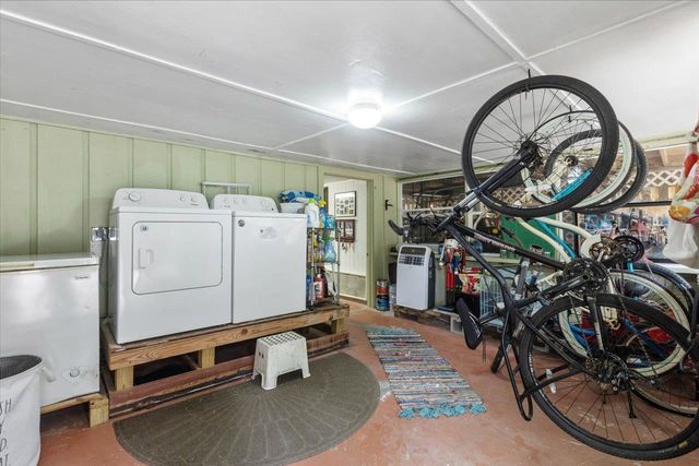 549 E Gulf Beach Drive, St George Islan, FL 32328