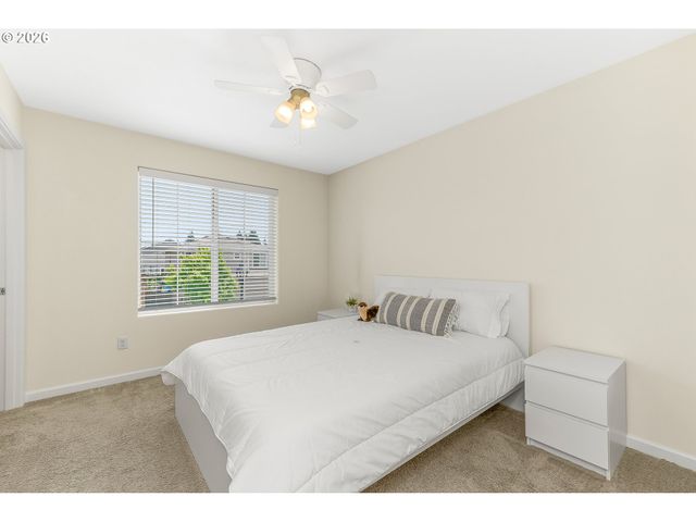 1228 W 16TH Ave, La Center, WA 98629