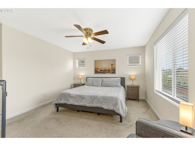 1228 W 16TH Ave, La Center, WA 98629
