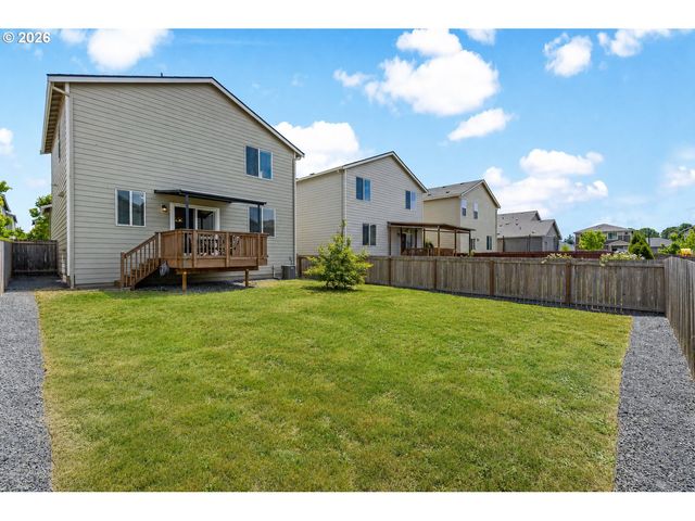 1228 W 16TH Ave, La Center, WA 98629