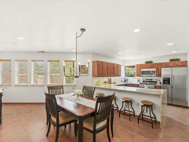 9801 Riverside Road NW, Albuquerque, NM 87114