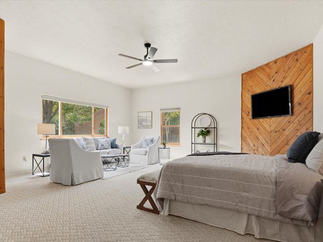 9801 Riverside Road NW, Albuquerque, NM 87114