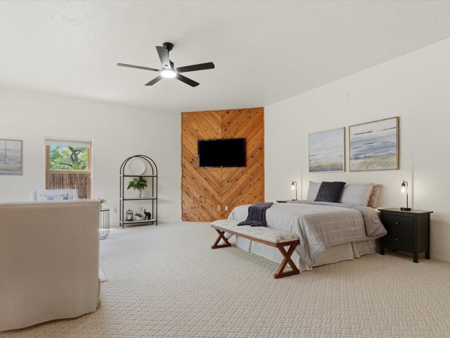 9801 Riverside Road NW, Albuquerque, NM 87114