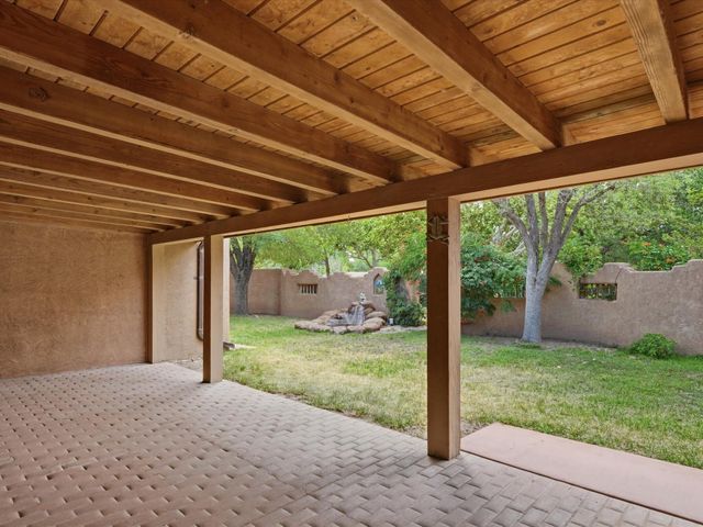 9801 Riverside Road NW, Albuquerque, NM 87114