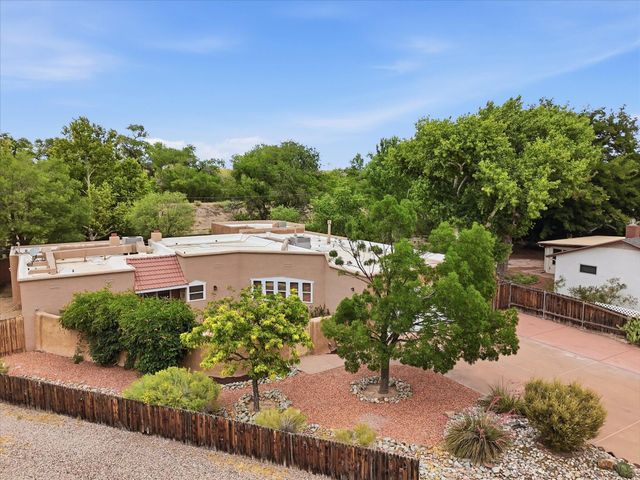 9801 Riverside Road NW, Albuquerque, NM 87114