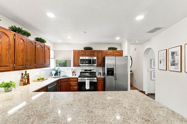 9801 Riverside Road NW, Albuquerque, NM 87114