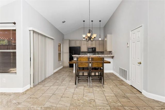 14828 Stone Age Lane, Victorville, CA 92394