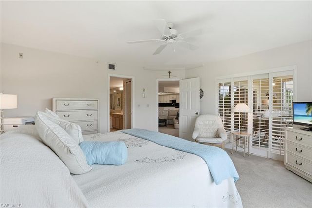 26880 Wedgewood DR 402, Bonita Springs, FL 34134