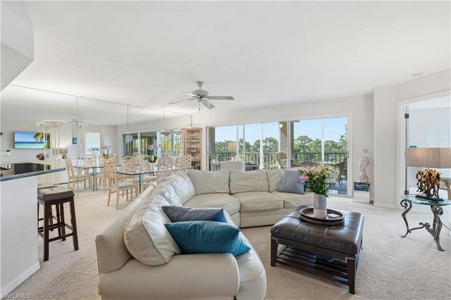 26880 Wedgewood DR 402, Bonita Springs, FL 34134