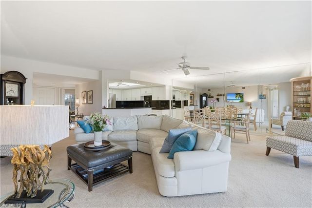 26880 Wedgewood DR 402, Bonita Springs, FL 34134