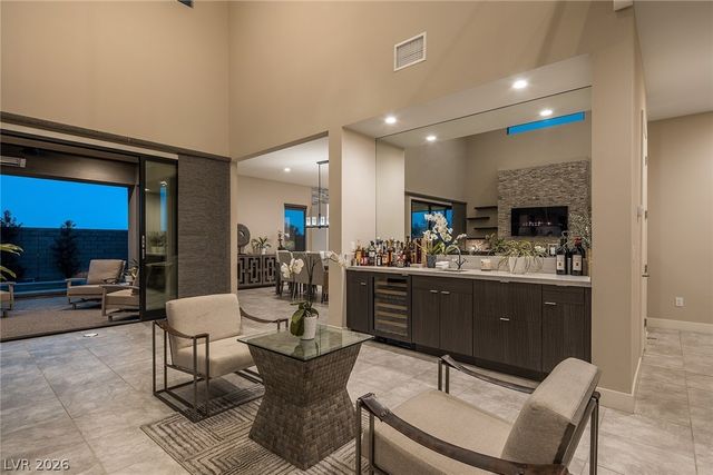 18 Garden Rain Drive, Las Vegas, NV 89135