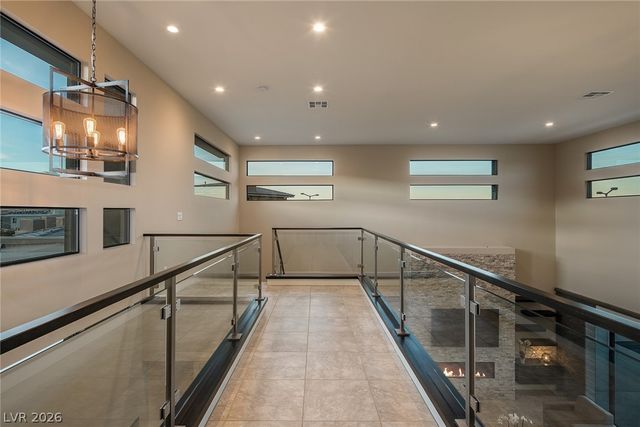18 Garden Rain Drive, Las Vegas, NV 89135