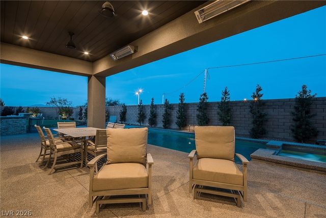 18 Garden Rain Drive, Las Vegas, NV 89135