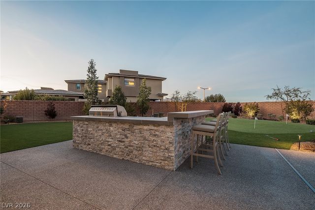 18 Garden Rain Drive, Las Vegas, NV 89135