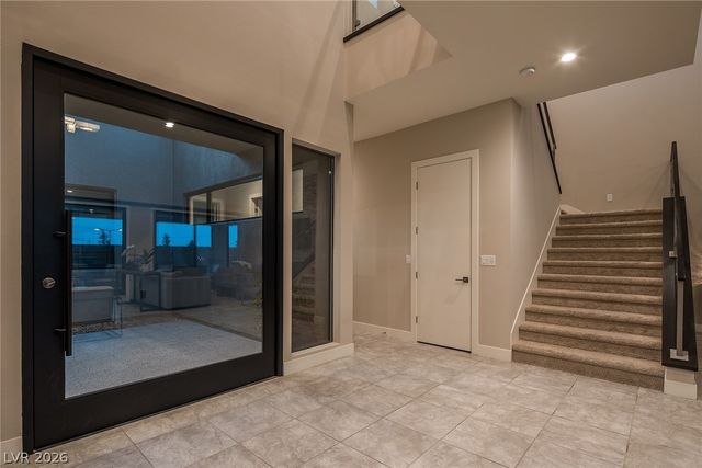 18 Garden Rain Drive, Las Vegas, NV 89135