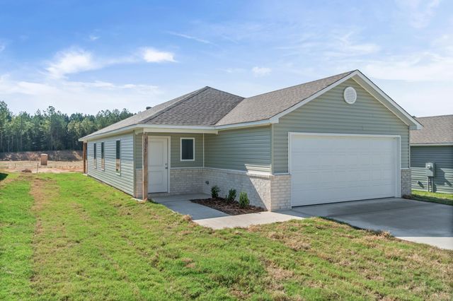 8017 Chesapeake Trail, Bauxite, AR 72011