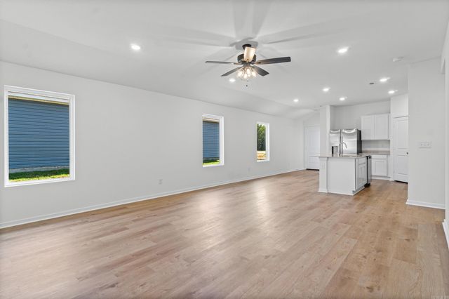 8017 Chesapeake Trail, Bauxite, AR 72011